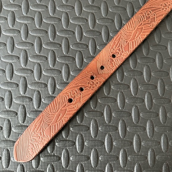 Sold this and I ❤️ it! Mens Leather Belt Ewing Dry Goods Surfs Up - Picture 3 of 9